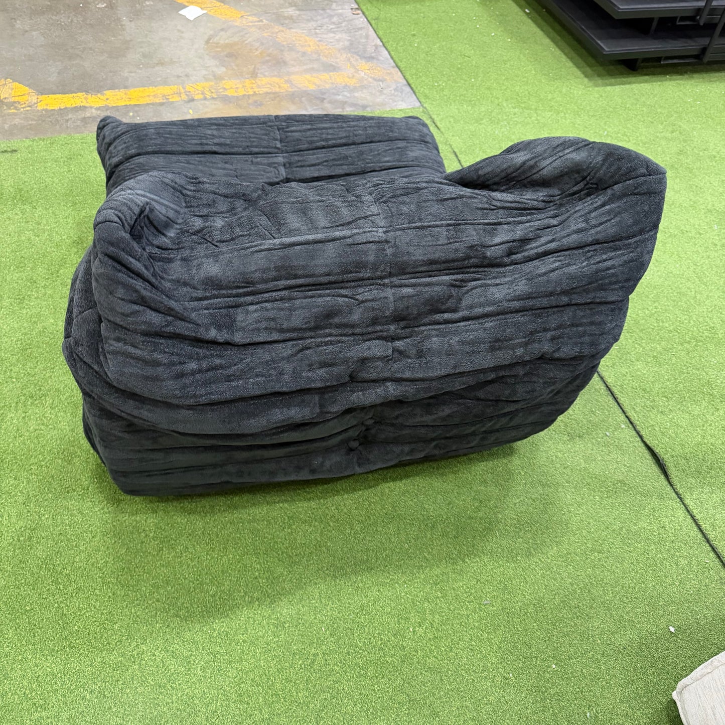 Mod1973 Lounge Chair - Chenille Weave: Black