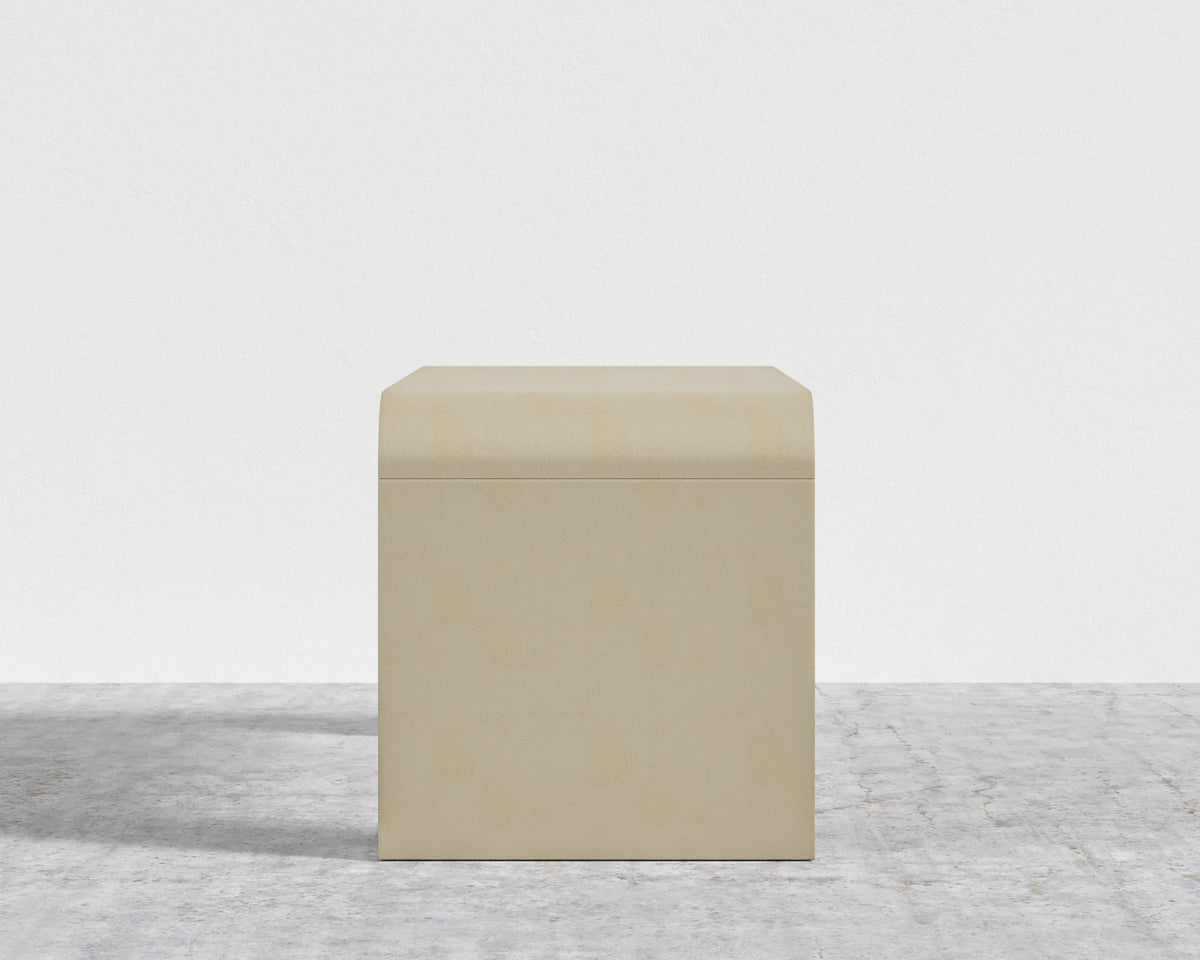 Cascadia Desk - Olympia Wax Concrete, 63in | 160cm