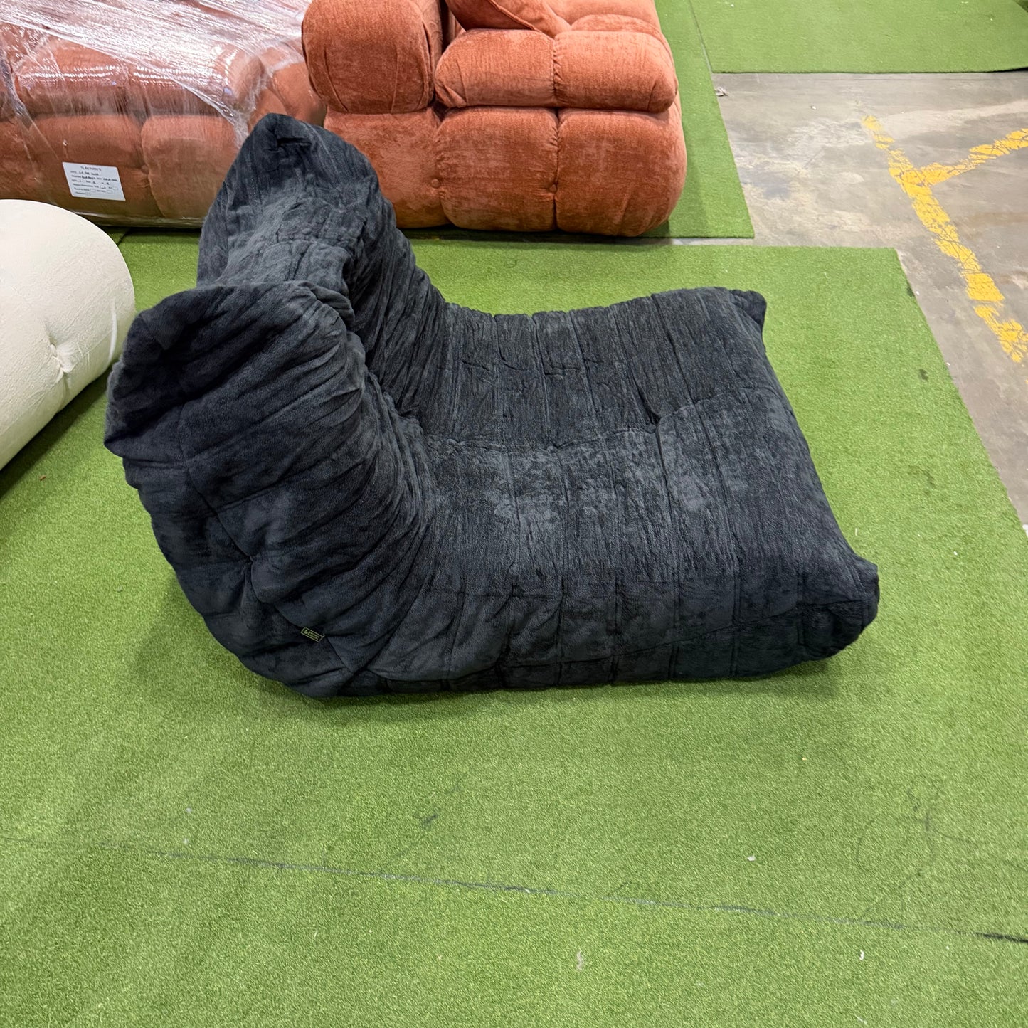 Mod1973 Lounge Chair - Chenille Weave: Black