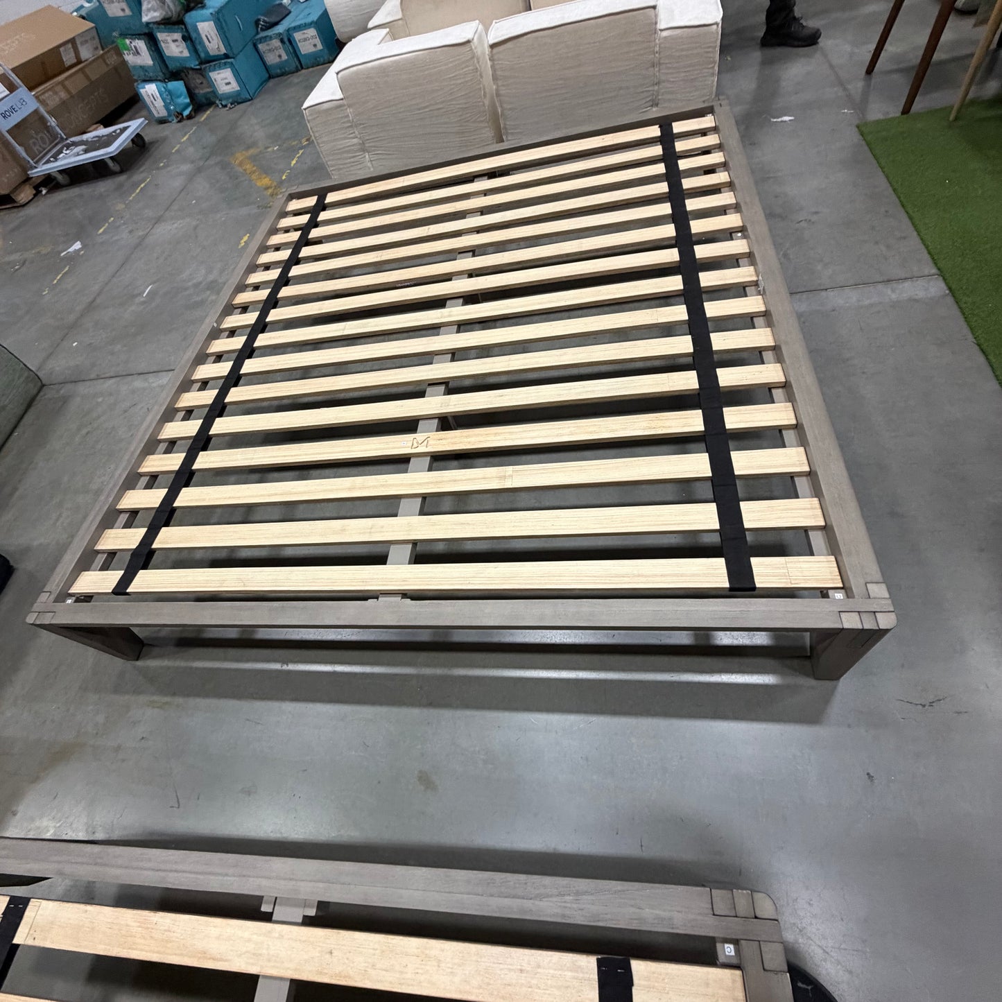 Sabi Bed - King, Grey Oak Veneer