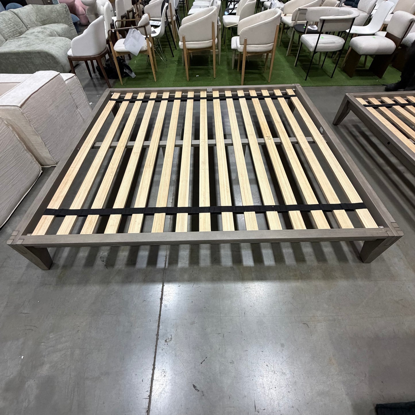Sabi Bed - King, Grey Oak Veneer