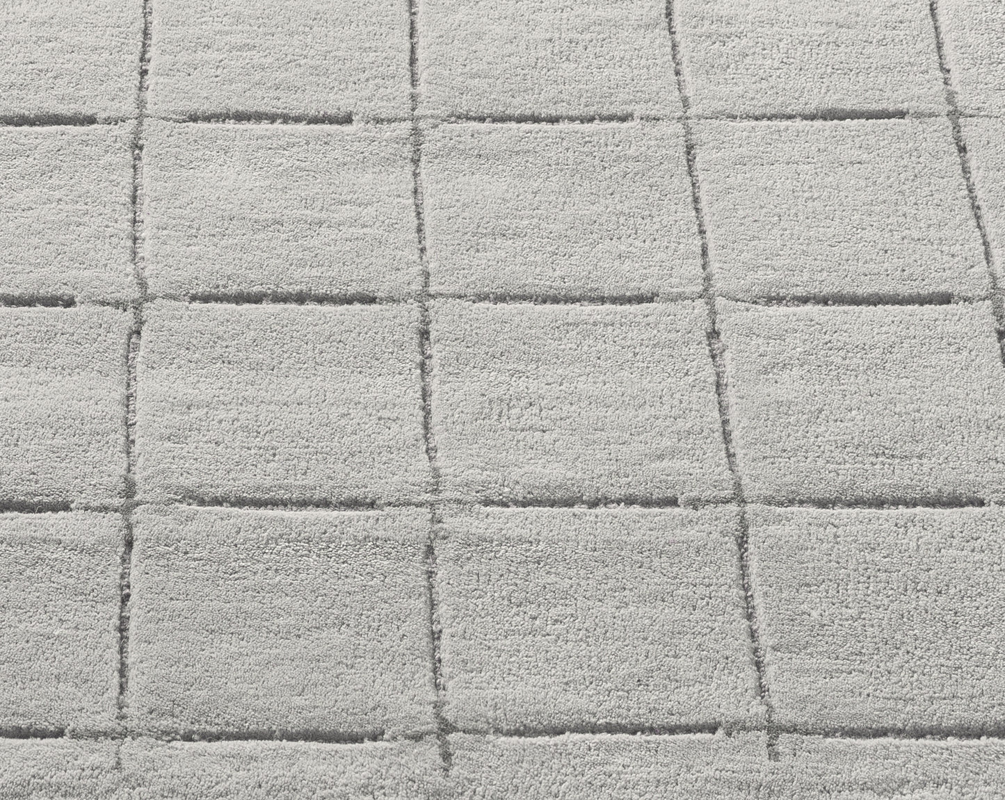 Luso Rug - Foggia, 8' x 10' | 2.4 x 3.1 m